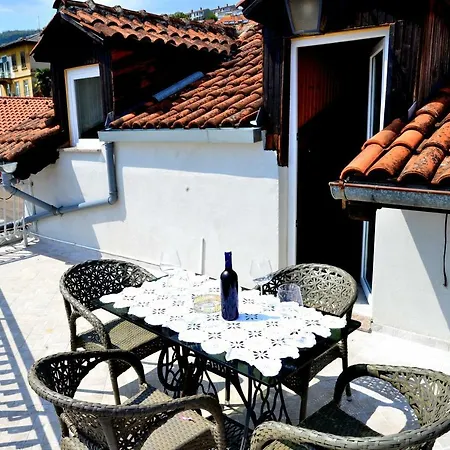 Bonbon * Οπατία