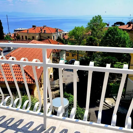 Bonbon Appartement Opatija