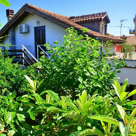 Apartman Bonbon *